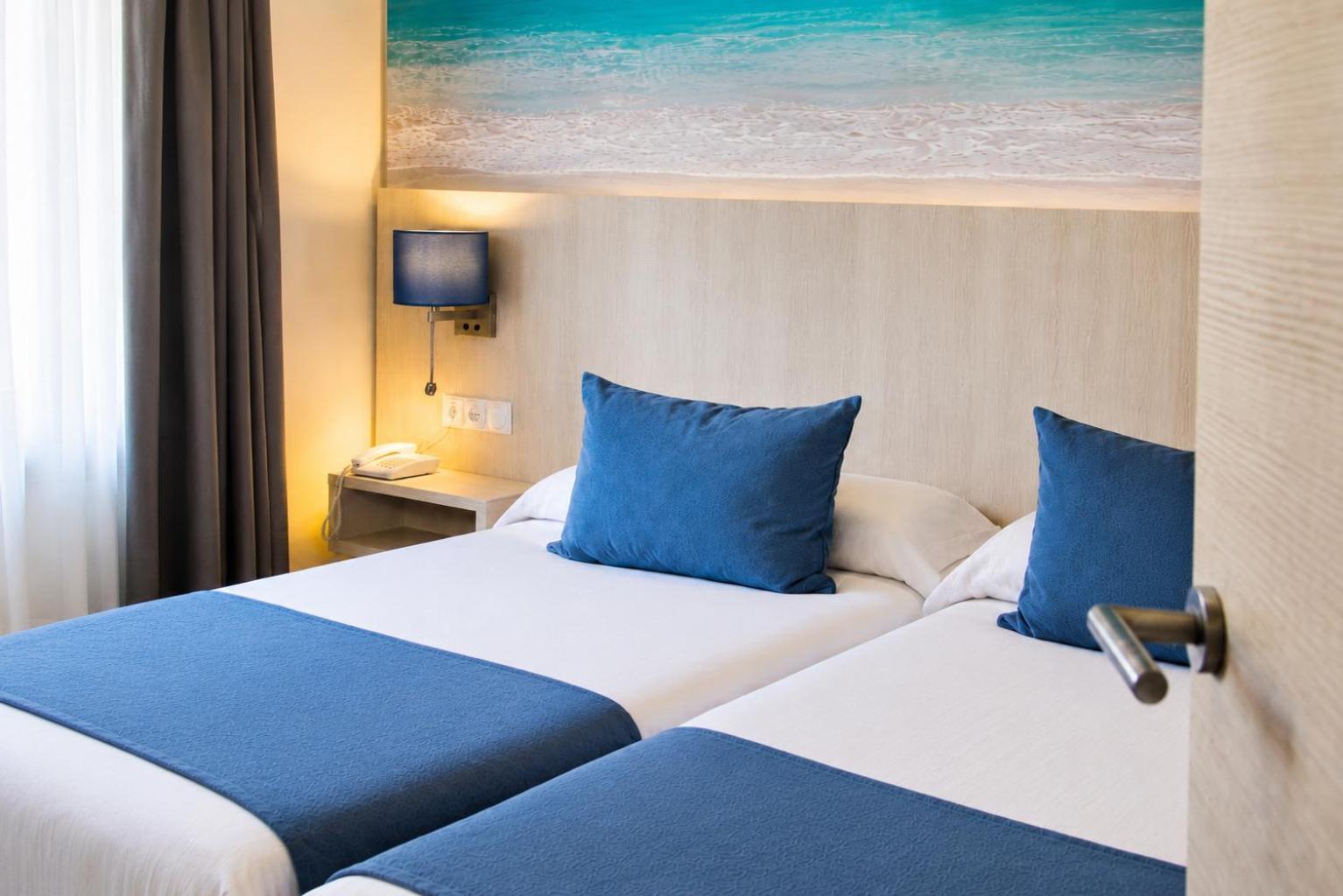 One bedroom apartment Lateral Sea Views